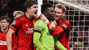 Грешници станаха герои и оставиха Юнайтед в играта (ВИДЕО)