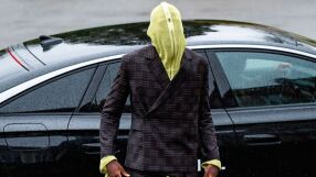 Питате се какво е облякъл Конате? Отговаряме! (ВИДЕО)