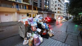 Столична община удължи договорите за сметопочистване в 9 района