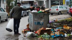 Удължиха договорите за сметосъбиране: Столичани са раздвоени в очакванията си