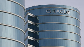 Акциите на Oracle се сринаха