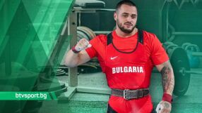 ОЧАКВАЙТЕ НА ЖИВО: Карлос Насар в битка за трета световна титла