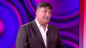 Невероятната история на Веселин Маринов: Сбърках адреса – и точно това ми промени живота! (ВИДЕО)