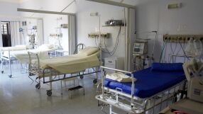 Жена почина, докато чака за операция: Нито една болница не я е приела
