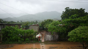 Ураганът „Мелиса" удари Куба (ВИДЕО, СНИМКИ)