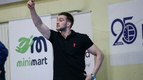 На 22, а вече е решил: Изборът на Александър Папазов