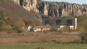 Камъкът си тежи на мястото: Единственото училище за каменообработване на Балканите е в село Кунино