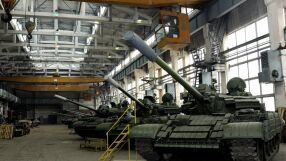 Преструктурират два военни завода у нас, работниците в единия са без заплати от 4 месеца