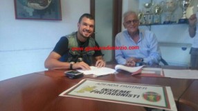 Божинов подписа с Тернана