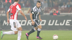 Божинов се закани на котетата в Белград (СНИМКА)