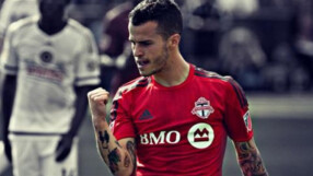 Джовинко смая всички с невиждан финт (ВИДЕО)