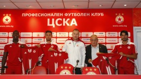 В ЦСКА-София представиха трима нови (ГАЛЕРИЯ и ВИДЕО)