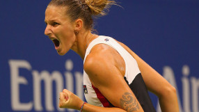 Сензацията Плишкова излиза с журналист и разпуска с риболов