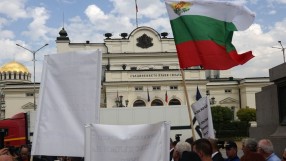 ЕМКО получава лиценза си на 6 октомври, ако отстрани нарушенията