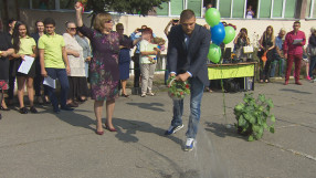 Тервел Пулев даде шампионски старт на учебната година (ВИДЕО)