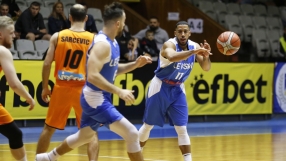 Финален щурм запази шансовете на 