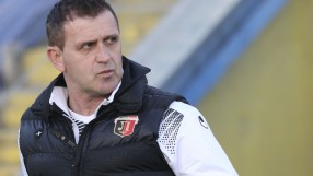 Бруно Акрапович остава в 