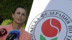 Пиронкова спря с тренировките заради хронична травма 