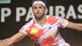 Почти перфектен Григор Димитров продължава напред в Рим