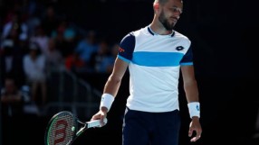 Петима аут от 