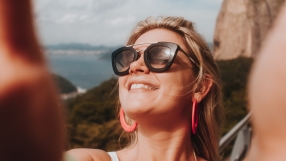 Цената на едно селфи: Къде туристическите снимки излизат най-скъпо?