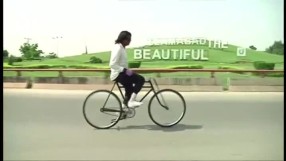 Без кормило и спирачки в името на мира (ВИДЕО)