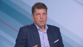 Милен Велчев: Икономиката расте, не бива държавата да се държи като в криза