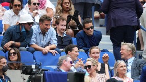 Медведев и Джокович играха за Ди Каприо, Брад Пит и Род Лейвър