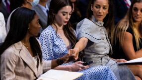 Гимнастичките, насилвани от Насар, съдят ФБР за 1 млрд. долара 