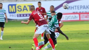 17-годишен донесе точка на 