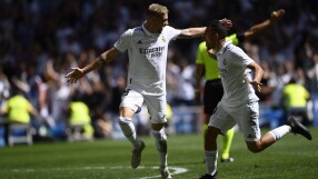 Късен обрат продължи перфектния старт на 