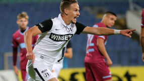 Дебютен гол донесе победа №6 на 