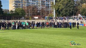 Полицай пострада след инцидент на варненското дерби в Трета лига