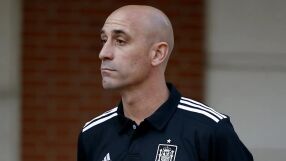 Заради онази целувка: Рубиалес подаде оставка