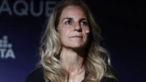 Аранча Санчес отглежда децата си със заеми от приятели