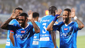 На 7 точки пред Роналдо: Неймар дебютира за Ал Хилал