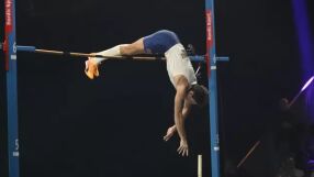 Швед счупи световния рекорд в овчарския скок