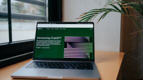 Вече можете да говорите на ChatGPT - и той ще ви отговори