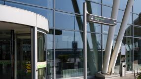 От 5,50 лв. на 6,10 лв.: НАП проверява защо е поскъпнало кафето на летище „Васил Левски“