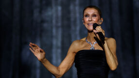 Селин Дион се завърна на голямата сцена: Колко струват билетите за концертите ѝ в Париж? 
