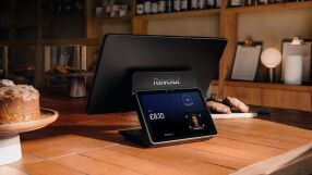 Потребителите на Revolut в тази страна вече могат да плащат с...усмивка?