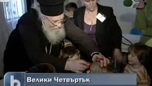 Децата от Дома в Нови хан боядисаха 600 яйца