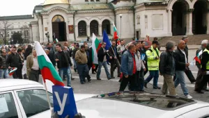Автоинструкторите излязоха на протест 