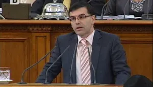 Дянков: Не се предвижда преотстъпване на подоходен данък към общините