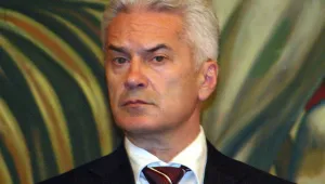 Сидеров: Държавната администрация тича след една интрига - 