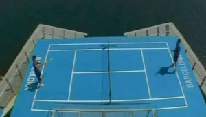 Вердаско и Сьодерлинг играха тенис на покрива на хотел