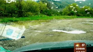 Слава на героите. Не ги заслужаваме...