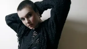 Погребват Шиниъд О’Конър с траурна процесия на 8 август