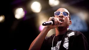 Ludacris спасява библиотеки