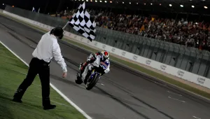 Хорхе Лоренсо спечели първия старт за сезона в Moto GP